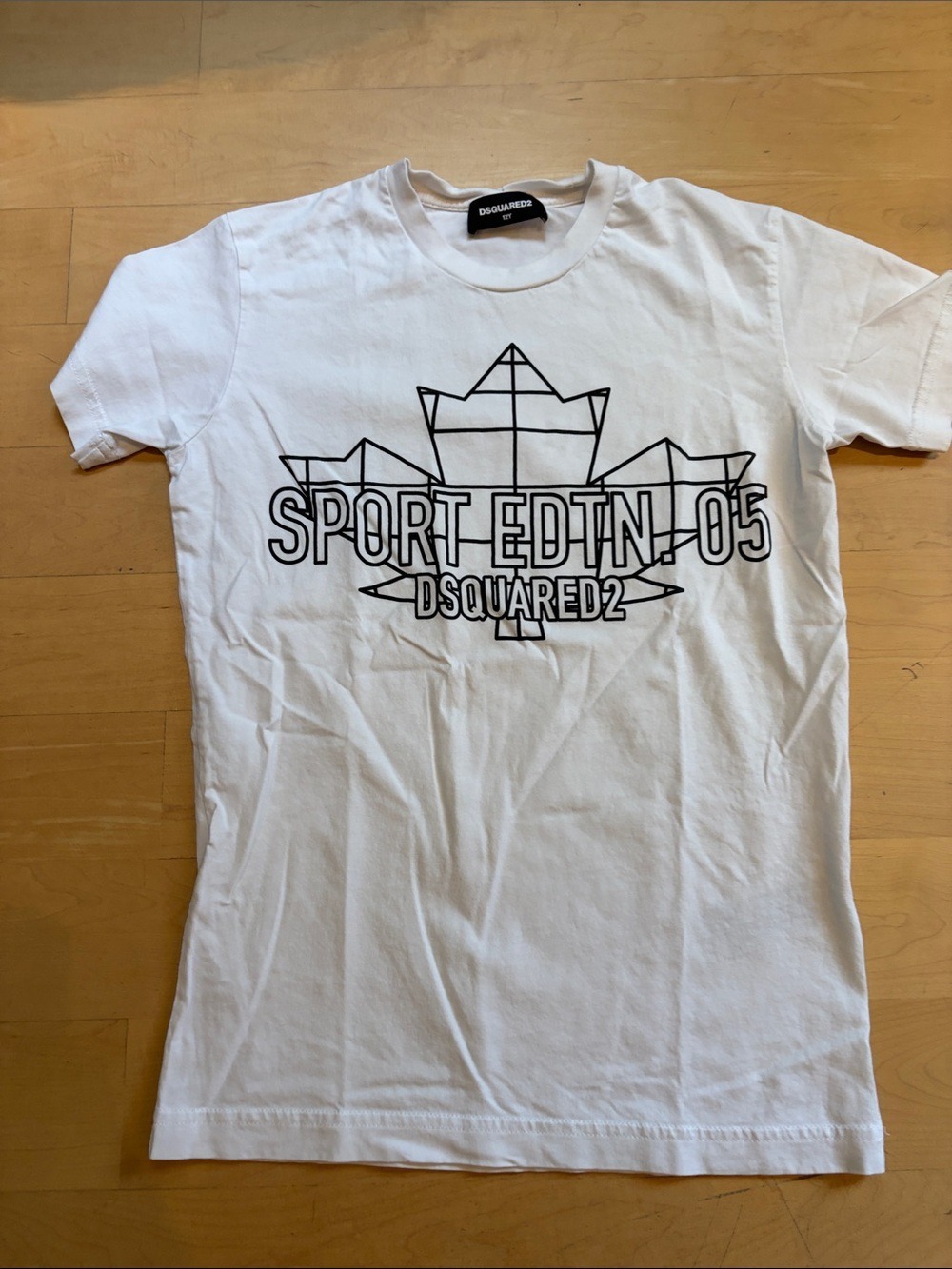 DSQUARED2 White T-Shirt with Black maple leaf